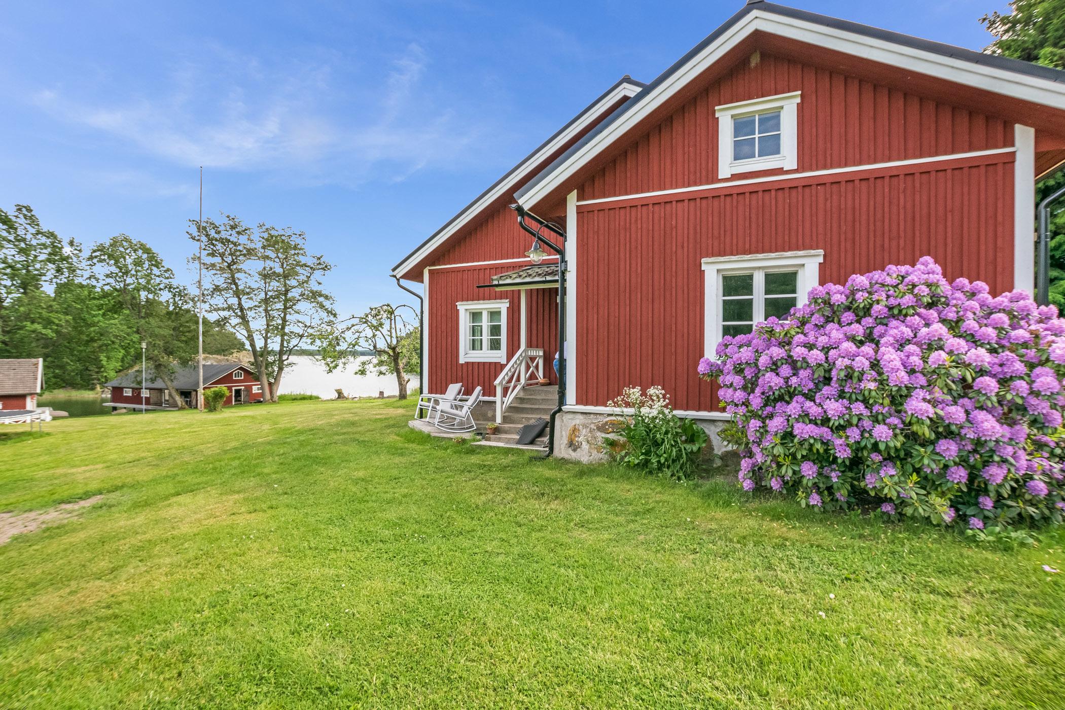 VILLA NENNEBO, Salo, vuokramökki, 14380 | Lomarengas