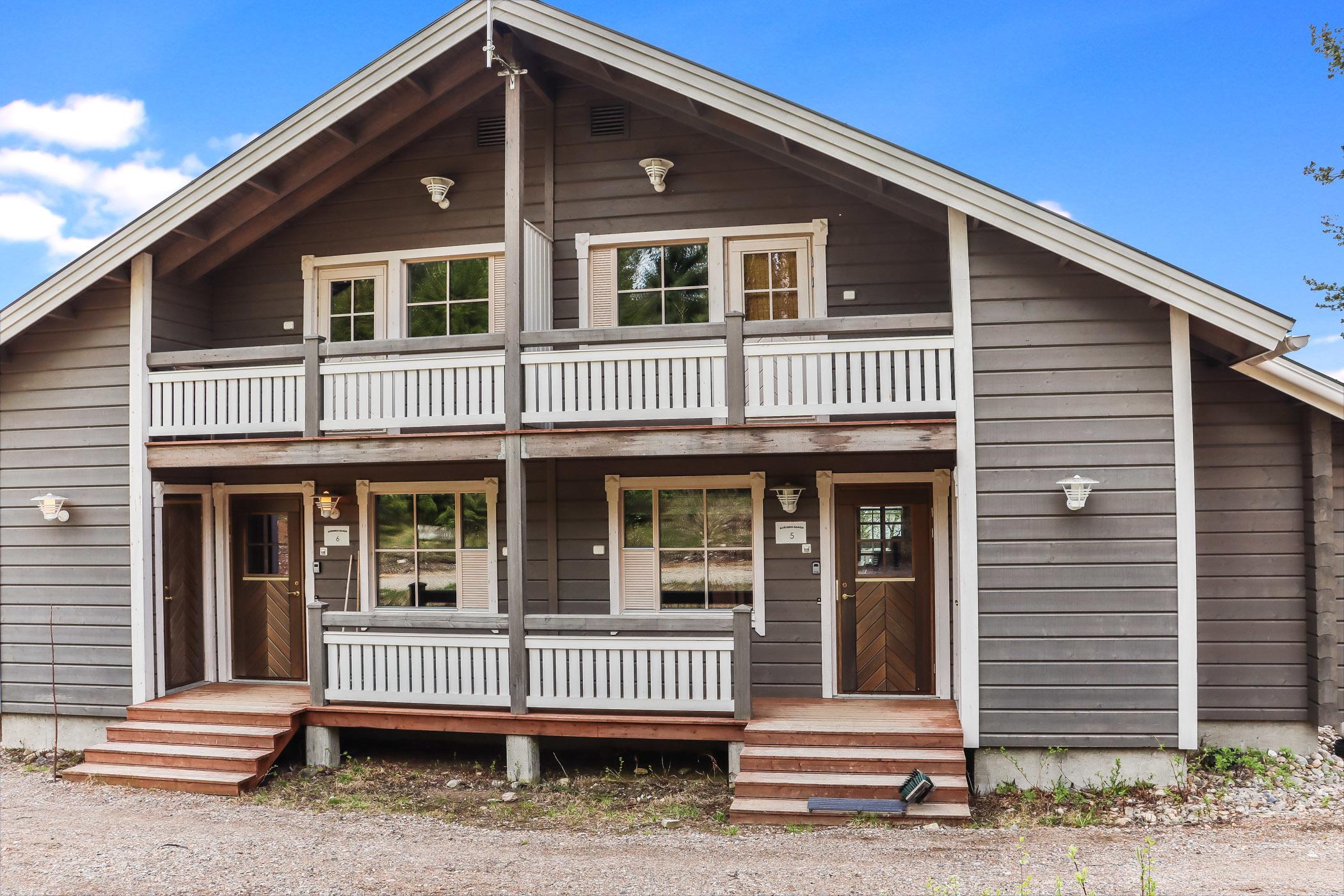 AURINKO-SAAGA 5 PARITALO