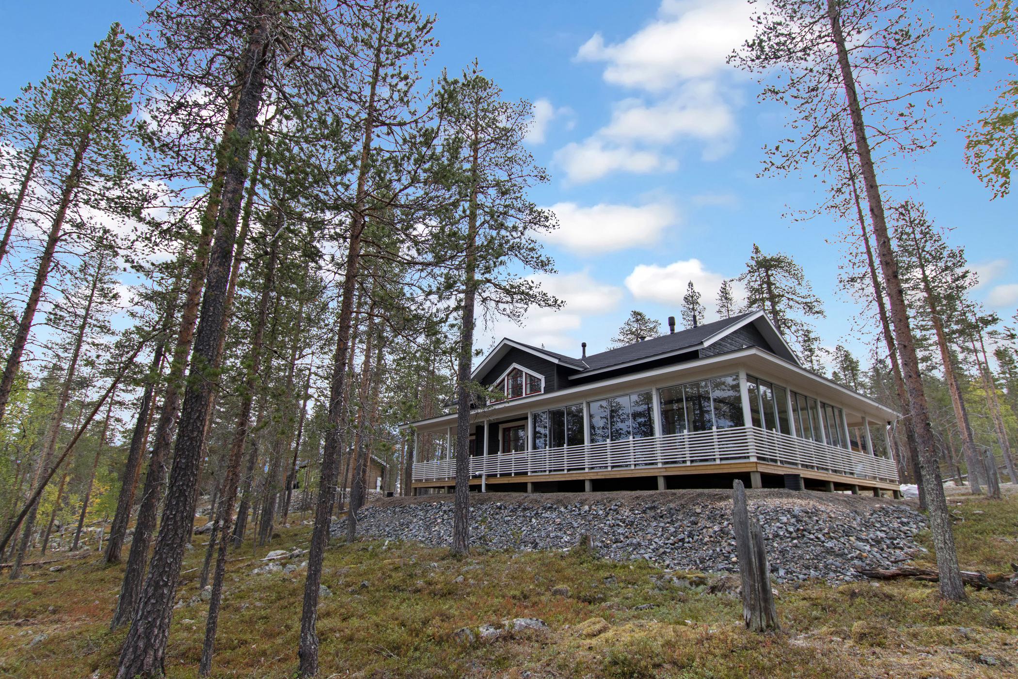 RUUSULINNA Kolari Vuokram kki 15856 Lomarengas ruusulinna-kolari-vuokram-kki-15856-lomarengas