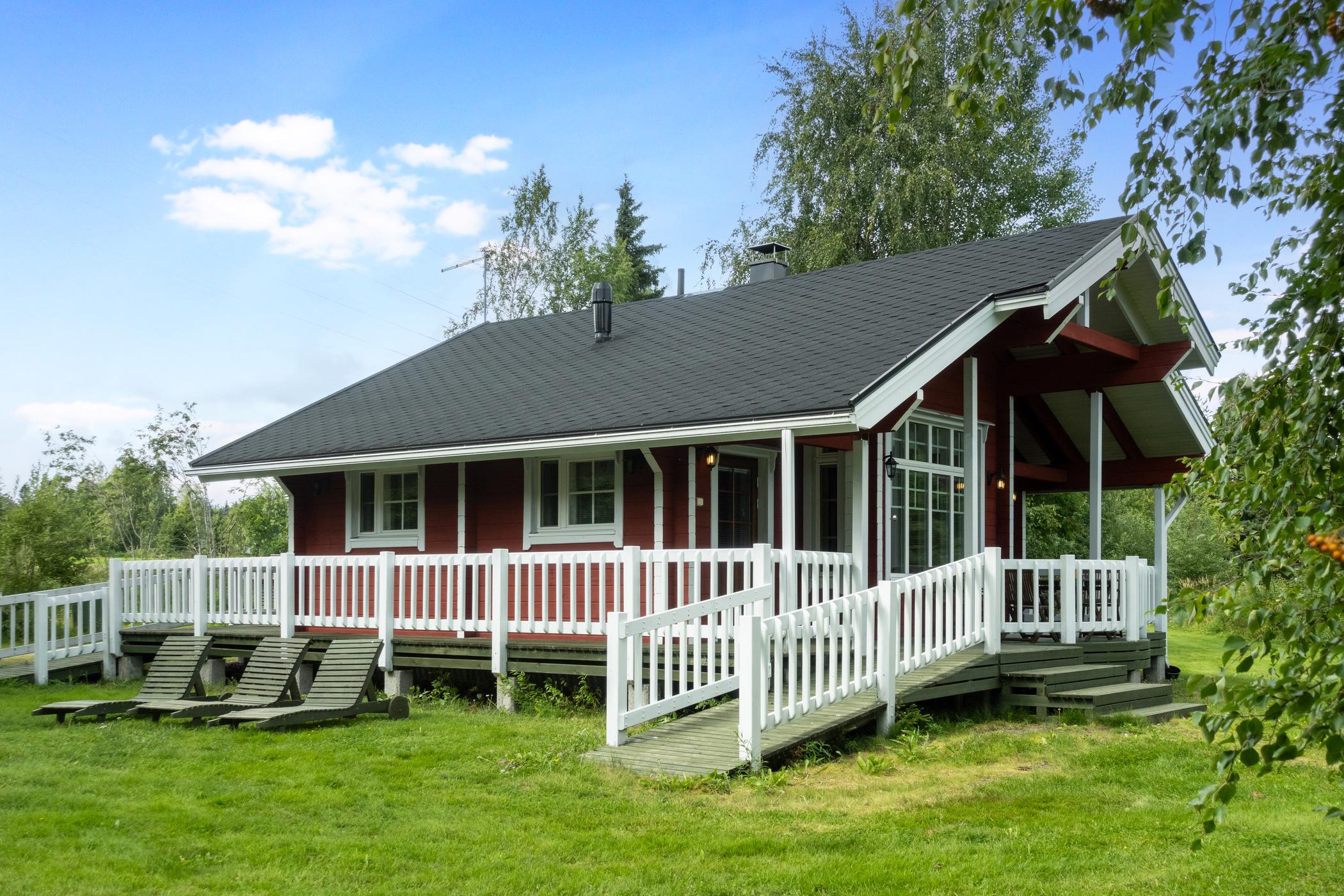 MANSIKKARANTA 3, osittain esteetön