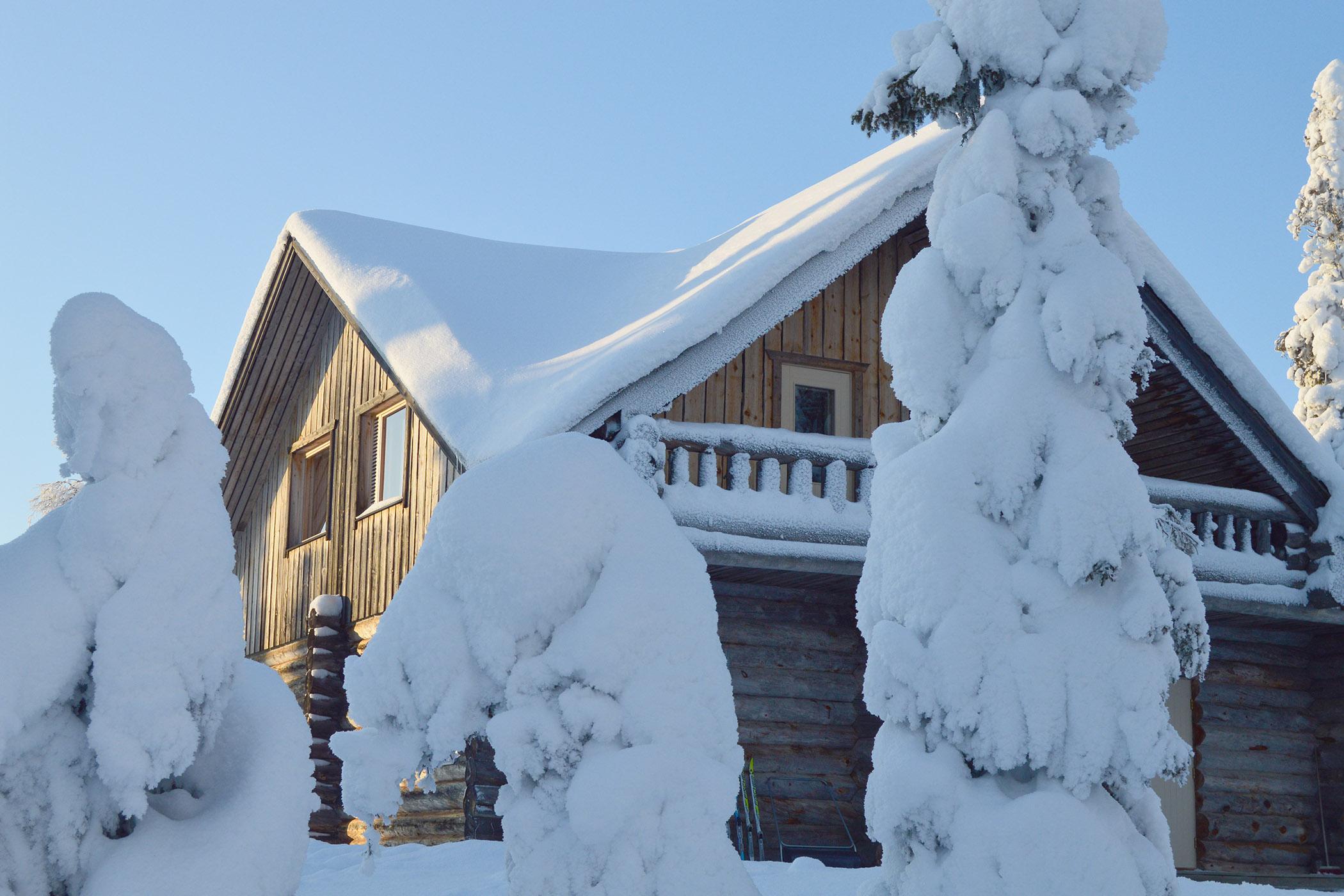 RUKAJÄRVEN KELOPIRTIT HILLA